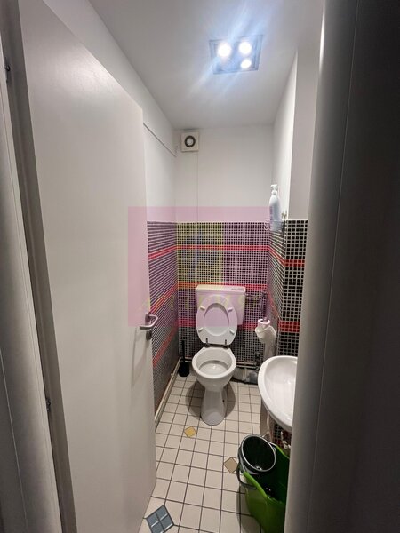Spatiu comercial stradal Bd.Unirii stradal