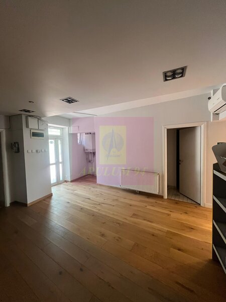 Spatiu comercial stradal Bd.Unirii stradal