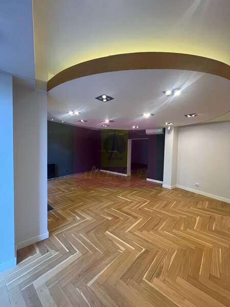 Spatiu comercial stradal Bd.Unirii stradal