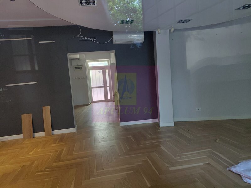 Spatiu comercial stradal Bd.Unirii stradal